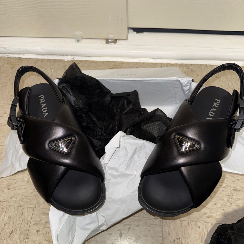 Prada Men's Nero sandals